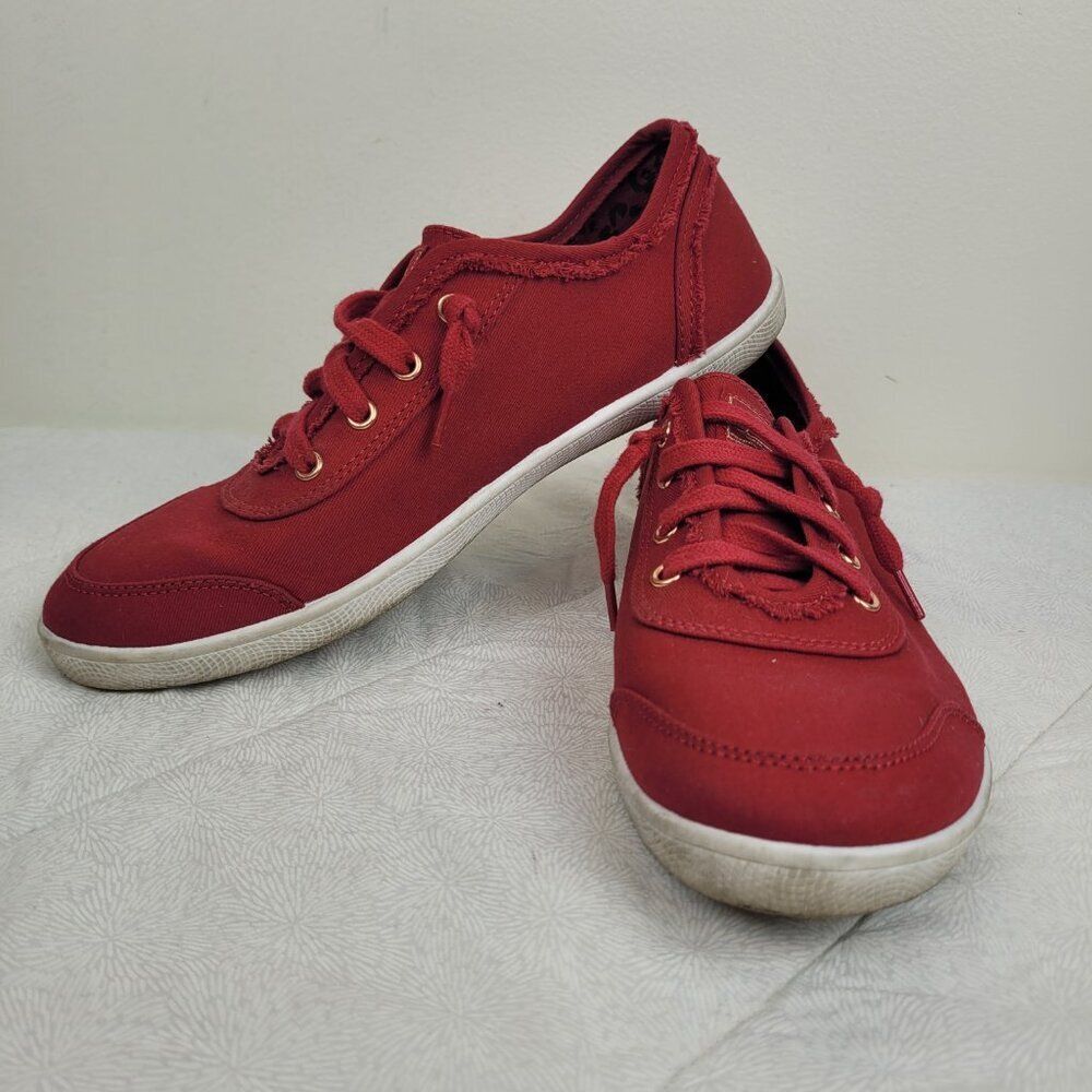 Bobs Skechers Memory Foam red canvas slip on lace sneakers gold trim preppy 8 - Picture 3 of 10